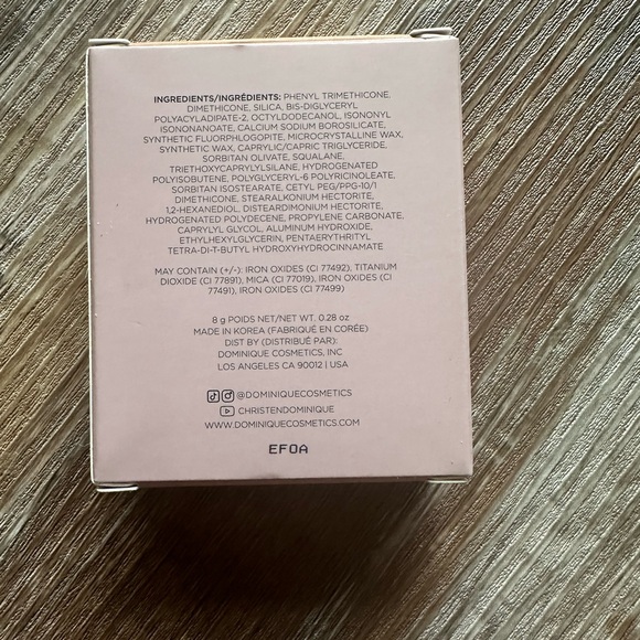 BNIB Heaven Sheer Light Makeup Powder in Light Tan - Picture 3 of 5